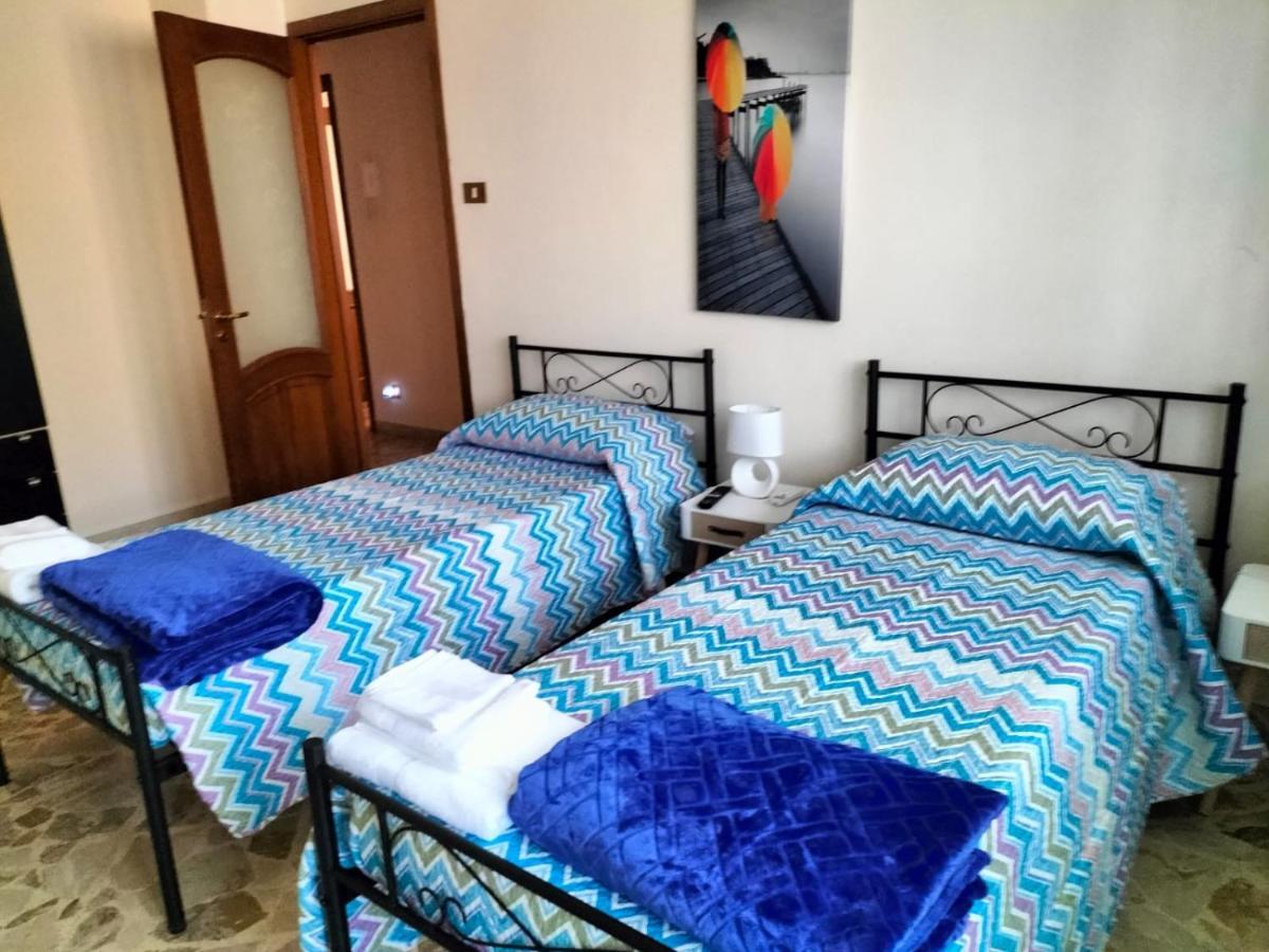 New Dawn Apartment, Appartamento Turistico, Casa Per Vacanza, Tre Camere Indipendenti كاتانيا المظهر الخارجي الصورة